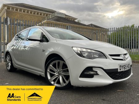 VAUXHALL ASTRA 1.6i Tech Line GT Euro 6 5dr