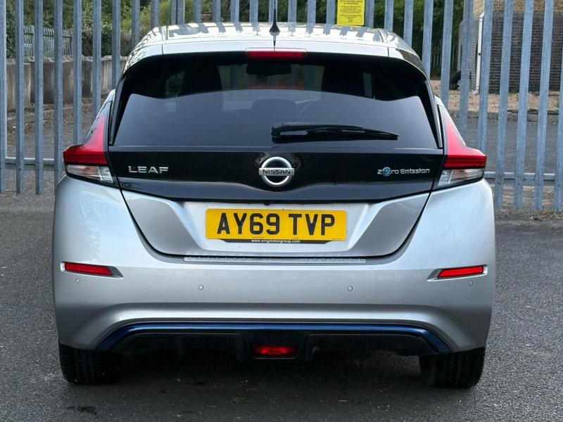 NISSAN LEAF