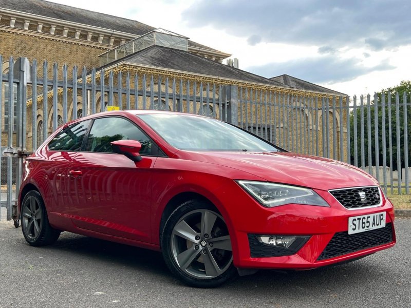 SEAT LEON